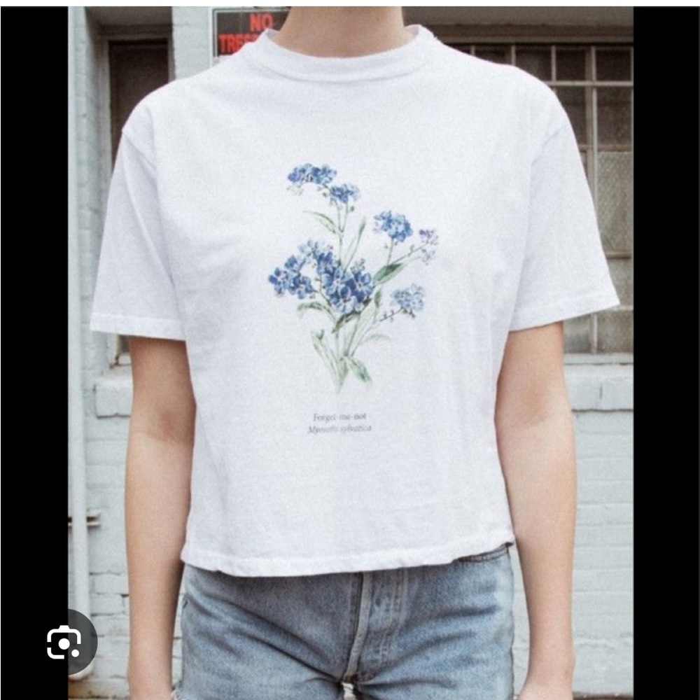 Brandy Melville Forget Me Not Cropped Tee